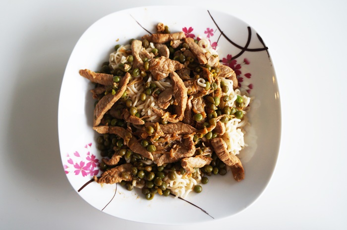 Garlic Teriyaki Pork with Peas and Mung Bean Sprouts and Asian Noodles