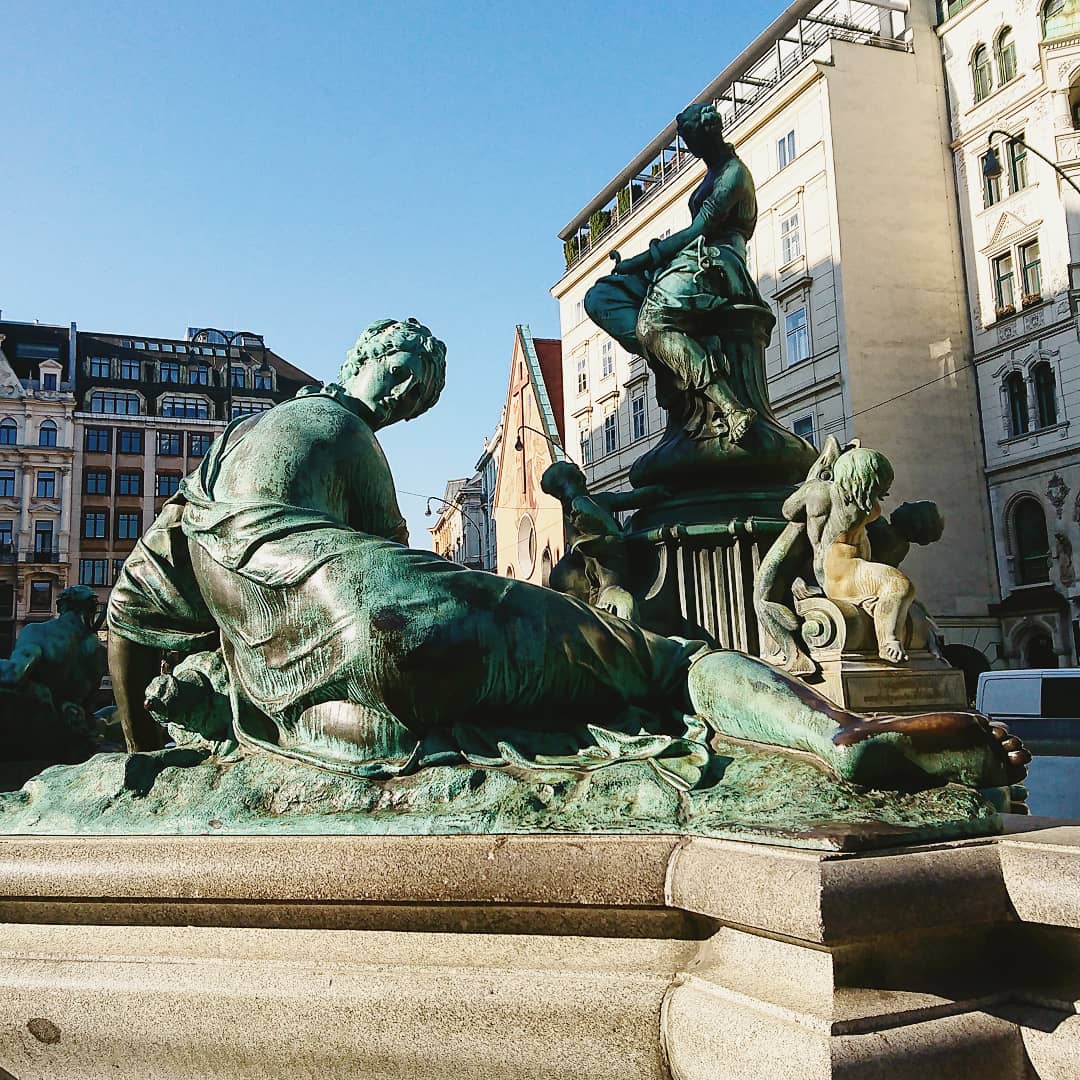 Donnerbrunnen, Neuer Markt